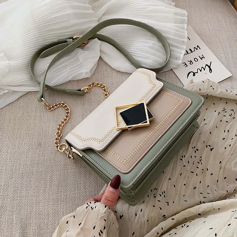2019 New Korean Version Colour Collision Leisure Slant Baggage Ocean Temperament Simple Single Shoulder Square Baggage
2019 New Korean Version Colour Collision Leisure Slant Baggage Ocean Temperament Simple Single Shoulder Square Baggage