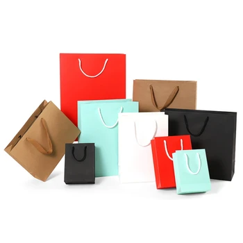 20pcs/lot Gift Paper Bag Customize Gift Clothing Shopping Bag Kraft Paper Bags Black/White Wedding favors and packaging 10 Sizes
20pcs/lot Gift Paper Bag Customize Gift Clothing Shopping Bag Kraft Paper Bags Black/White Wedding favors and packaging 10 Sizes