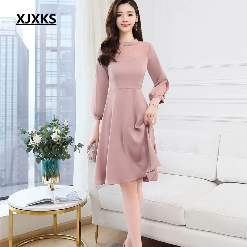 XJXKS Spring 2019 Korean Style Lace Turtleneck Dress Women Dress7/10Sleeve Stitching Waist Fairy Vestidos Women Dresses
XJXKS Spring 2019 Korean Style Lace Turtleneck Dress Women Dress7/10Sleeve Stitching Waist Fairy Vestidos Women Dresses