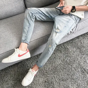 Hole Summer Mens Jeans Brand Black Slim Fit Denim Jeans Ripped Ankle-length pant Jeans Homme Plus Size
Hole Summer Mens Jeans Brand Black Slim Fit Denim Jeans Ripped Ankle-length pant Jeans Homme Plus Size