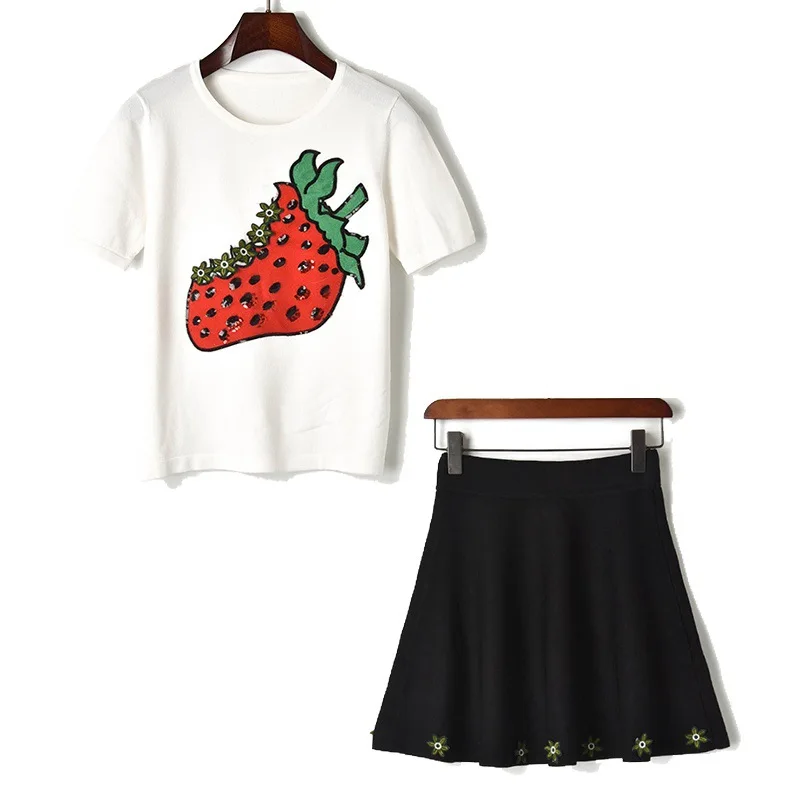 Knit 2 Pieces Sets Women 2019 New Strawberry Pattern Beading O-neck Short Sleeve Tshirt + High Waist A-line Mini Skirt Suit Set
Knit 2 Pieces Sets Women 2019 New Strawberry Pattern Beading O-neck Short Sleeve Tshirt + High Waist A-line Mini Skirt Suit Set