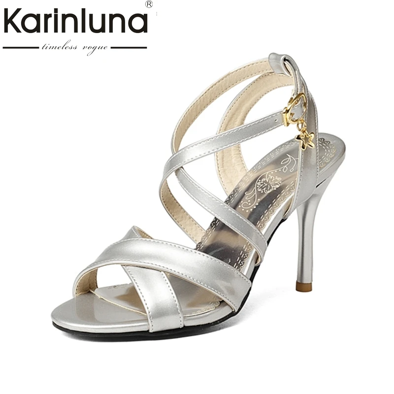 KARINLUNA New Big Size 32-43 Silver Wine Black White Gladiator Women Shoes Sexy High Heels Party Wedding Sandals Lady Footwear
KARINLUNA New Big Size 32-43 Silver Wine Black White Gladiator Women Shoes Sexy High Heels Party Wedding Sandals Lady Footwear