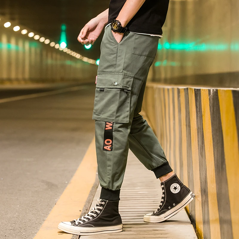 2019 Autumn & Summer Men's Fashion Multi-Pocket Cargo Pants survival pants Loose Feet Casual Nine Pants Tactical Training Pants
2019 Autumn & Summer Men's Fashion Multi-Pocket Cargo Pants survival pants Loose Feet Casual Nine Pants Tactical Training Pants