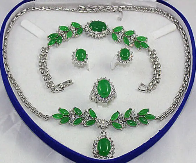 18K Gold Plated Inlay Green Jade Necklace Bracelet Ring Earring set AAA style 100% Natural jade Noble Fine jewe 
18K Gold Plated Inlay Green Jade Necklace Bracelet Ring Earring set AAA style 100% Natural jade Noble Fine jewe