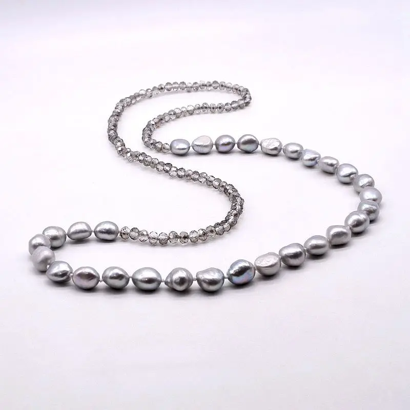 Perfect necklace with different costumes natural baroque pearl silver grey pearl and silver grey artificial crystal
Perfect necklace with different costumes natural baroque pearl silver grey pearl and silver grey artificial crystal