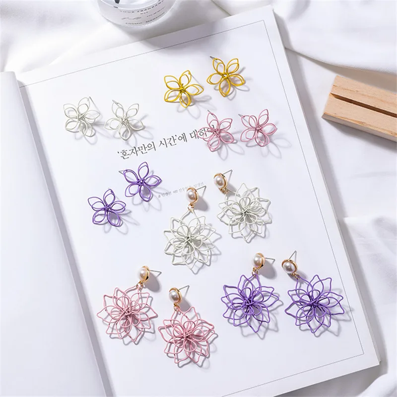 Cute Hollow Flowers Stud Earrings for Women Sweet Korean Candy colors Big Flowers Female Pendant Earrings Girl Gifts Jewelry
Cute Hollow Flowers Stud Earrings for Women Sweet Korean Candy colors Big Flowers Female Pendant Earrings Girl Gifts Jewelry