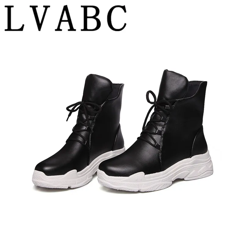 LVABC boots women 2018 new leisure college style wedges platform Lace Up white and black large size winter boots Warm Size 34-43
LVABC boots women 2018 new leisure college style wedges platform Lace Up white and black large size winter boots Warm Size 34-43