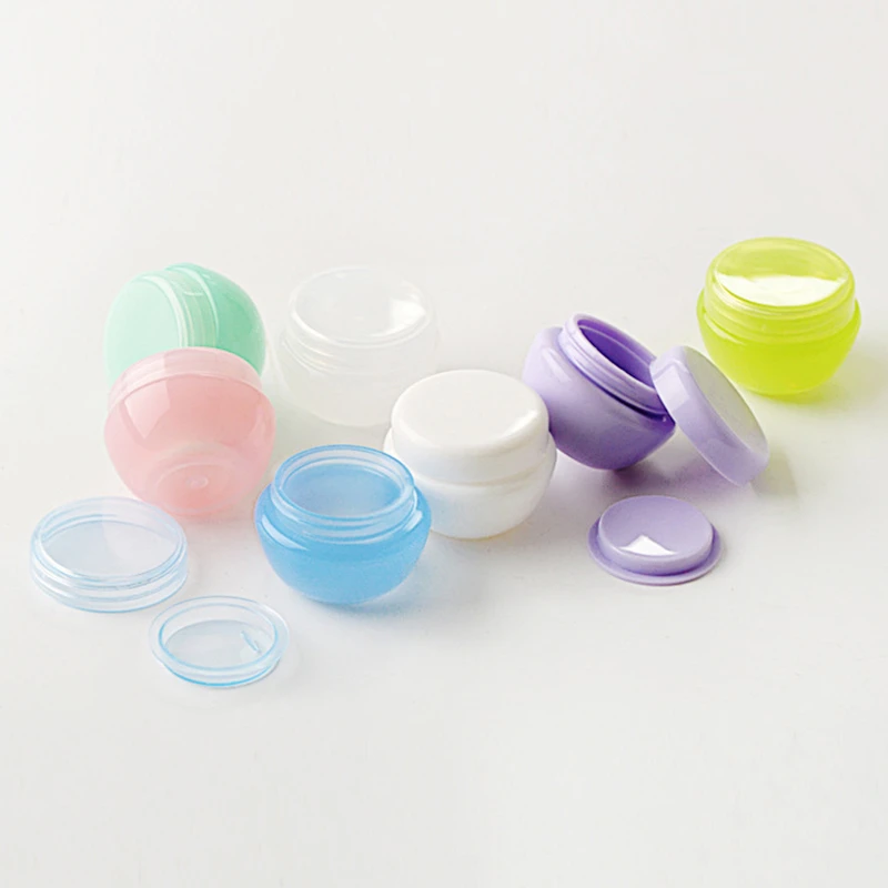 5pcs/set Refillable Bottles Plastic Empty Makeup Jar Pot Travel Face Cream/Lotion/Cosmetic Container Random Color
5pcs/set Refillable Bottles Plastic Empty Makeup Jar Pot Travel Face Cream/Lotion/Cosmetic Container Random Color
