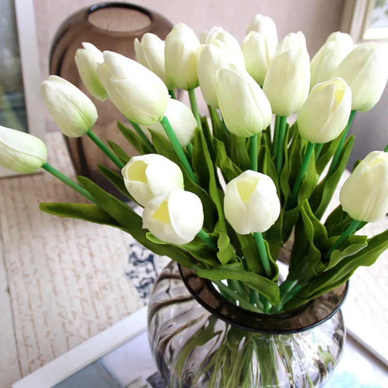 10pcs Artificial Silk PU Tulips Fake Artificiales Bouquets Party Decor Tulips Wedding Decorative Flowers
10pcs Artificial Silk PU Tulips Fake Artificiales Bouquets Party Decor Tulips Wedding Decorative Flowers