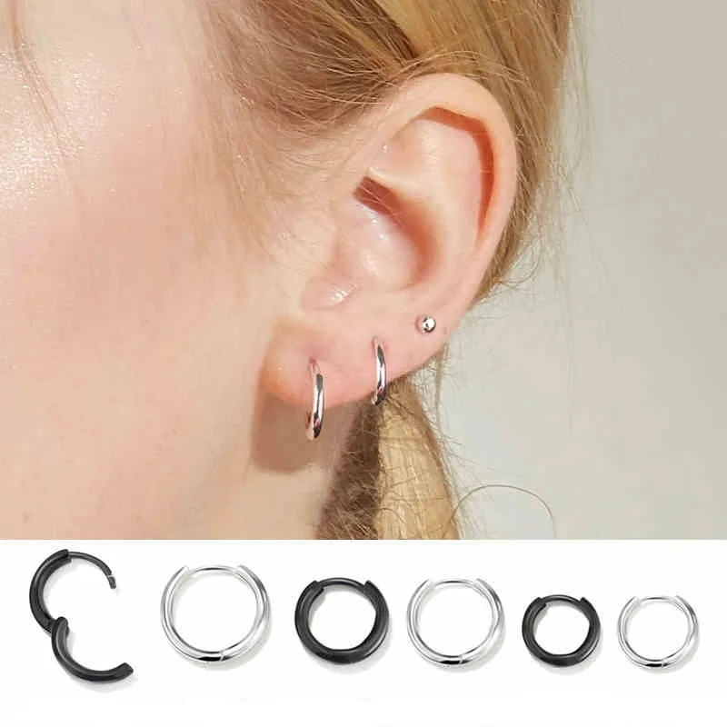 1 Pcs 2019 Korean Circle Round Stainless Steel Stud Earrings for Men Women Boy Girls Fashion Earring Girl Hip Hop Ear Jewelry
1 Pcs 2019 Korean Circle Round Stainless Steel Stud Earrings for Men Women Boy Girls Fashion Earring Girl Hip Hop Ear Jewelry