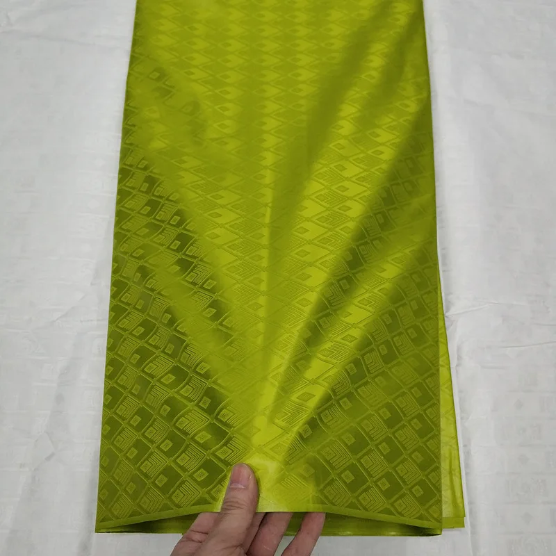 African brocade fabric for men top quality bazin riche getzner 2018 nouveau guinea brocade fabric latest 10yards/lot LY
African brocade fabric for men top quality bazin riche getzner 2018 nouveau guinea brocade fabric latest 10yards/lot LY