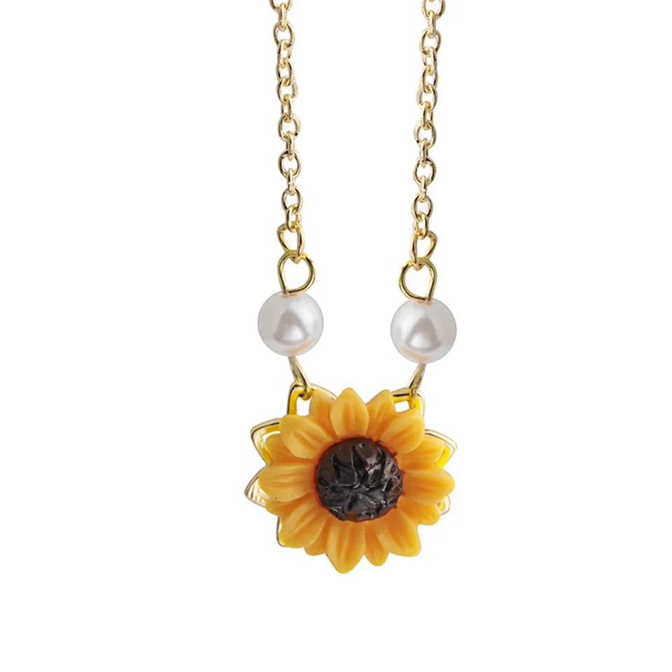 Fashion Delicate Sunflower Pendant Necklace Women Creative Imitation Pearls Jewelry Necklace Clothes Accessories
Fashion Delicate Sunflower Pendant Necklace Women Creative Imitation Pearls Jewelry Necklace Clothes Accessories