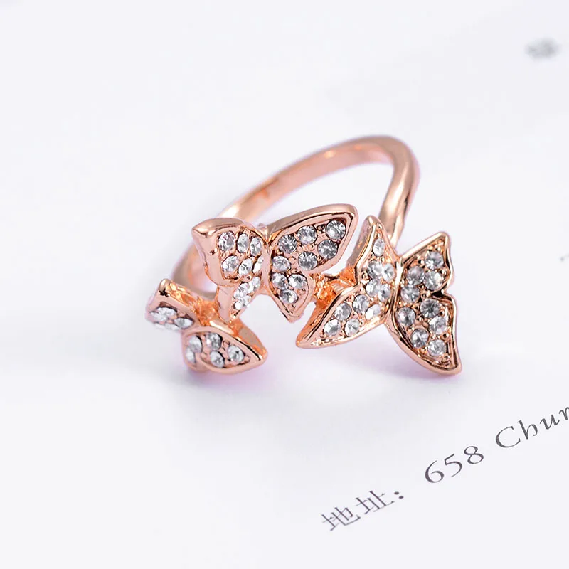 SUKI Lovely Ladies 3D Butterfly Ring Silver Gold Color Alloy Rings For Women Top Quality Austrian Crystals Pave Jewelry Gifts
SUKI Lovely Ladies 3D Butterfly Ring Silver Gold Color Alloy Rings For Women Top Quality Austrian Crystals Pave Jewelry Gifts