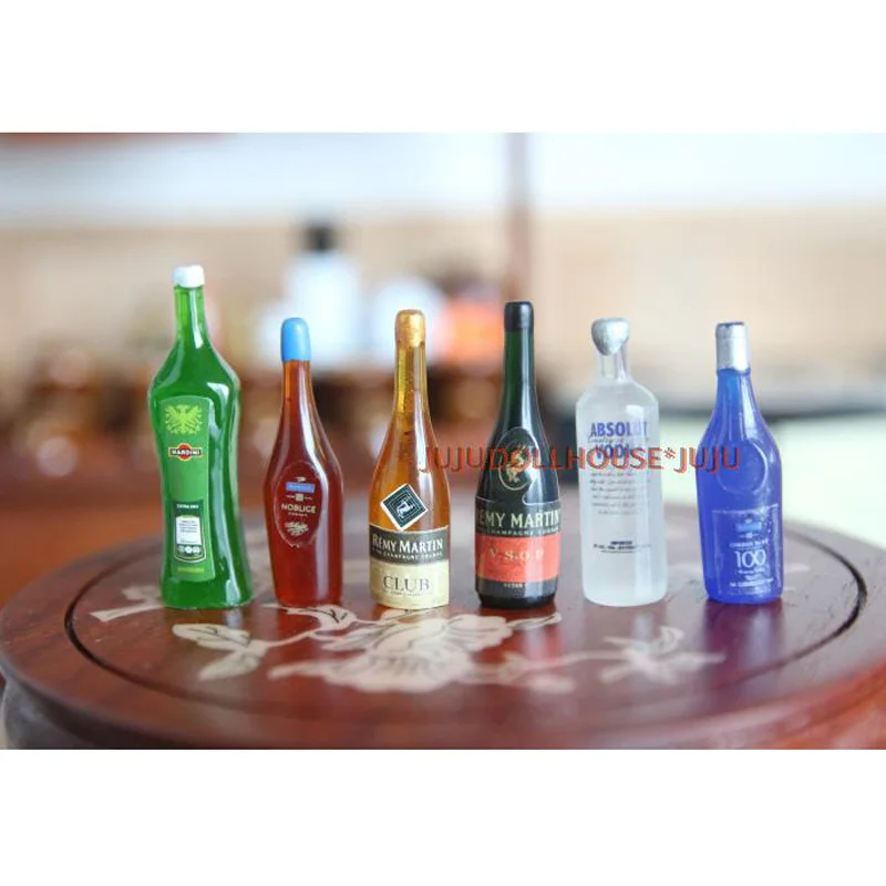 Cute Miniatura 6 Bottles of Wine Drinks Model 1:12 Miniature Dollhouse Food for Doll Pretend Play Toy
Cute Miniatura 6 Bottles of Wine Drinks Model 1:12 Miniature Dollhouse Food for Doll Pretend Play Toy