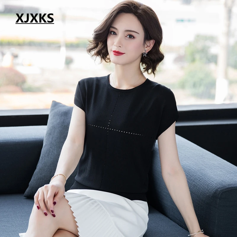 XJXKS Women Short-sleeved T-shirt 2019 Summer New Bat Sleeve Comfortable Thin Knitted High Quality Casual T-shirt Women Tops
XJXKS Women Short-sleeved T-shirt 2019 Summer New Bat Sleeve Comfortable Thin Knitted High Quality Casual T-shirt Women Tops