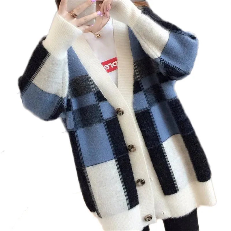 2019 Spring Autumn Women's Knit Long Sleeve Cardigan Sweater Female Long Imitation Mink Fur Loose Plaid Warm Coat Plus Size A11
2019 Spring Autumn Women's Knit Long Sleeve Cardigan Sweater Female Long Imitation Mink Fur Loose Plaid Warm Coat Plus Size A11