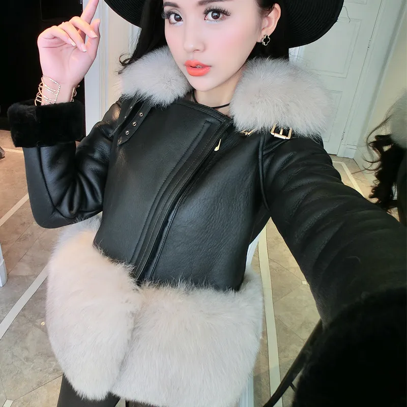 Pliot Solid Jacket Coat Turn Down Faux FoxFur Collar leather Lamb Slim Women Winter faux delle donne giacca di pelliccia
Pliot Solid Jacket Coat Turn Down Faux FoxFur Collar leather Lamb Slim Women Winter faux delle donne giacca di pelliccia