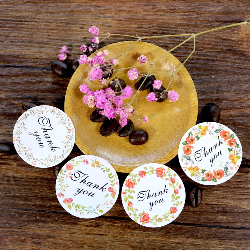 102pcs Thank you Circular Adhesive Baking Seal Stick Cake Packaging Sealing Label Sticker Baking Wedding Party DIY Gift Stickers
102pcs Thank you Circular Adhesive Baking Seal Stick Cake Packaging Sealing Label Sticker Baking Wedding Party DIY Gift Stickers