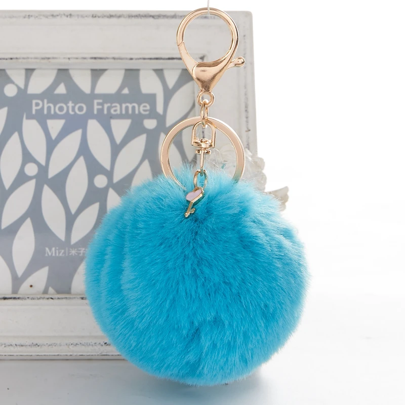 Simple Little Fresh Love Keychain Pompom Fake Fur Ball Key Chain Fluffy Pompom Keyring Charms For Women Bag Key Ring Jewelry
Simple Little Fresh Love Keychain Pompom Fake Fur Ball Key Chain Fluffy Pompom Keyring Charms For Women Bag Key Ring Jewelry