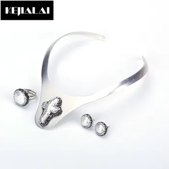 KEJIALAI Bohemian Ethnic Style Jewelry Sets Silver Color Choker Necklace Pearl Stud Earrings Round Pearl Ring Rhinestone Gift
KEJIALAI Bohemian Ethnic Style Jewelry Sets Silver Color Choker Necklace Pearl Stud Earrings Round Pearl Ring Rhinestone Gift