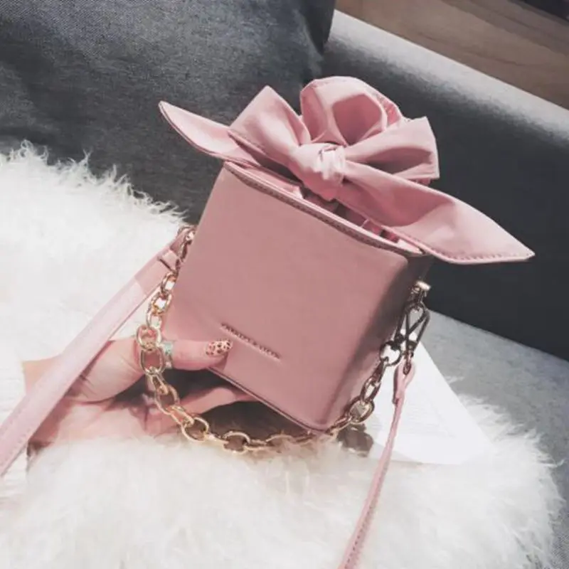 Women's Designer Handbag 2019 Fashion New High quality PU Leather Women Tote bag Bow Chain Shoulder Messenger bag Mini Box bags
Women's Designer Handbag 2019 Fashion New High quality PU Leather Women Tote bag Bow Chain Shoulder Messenger bag Mini Box bags