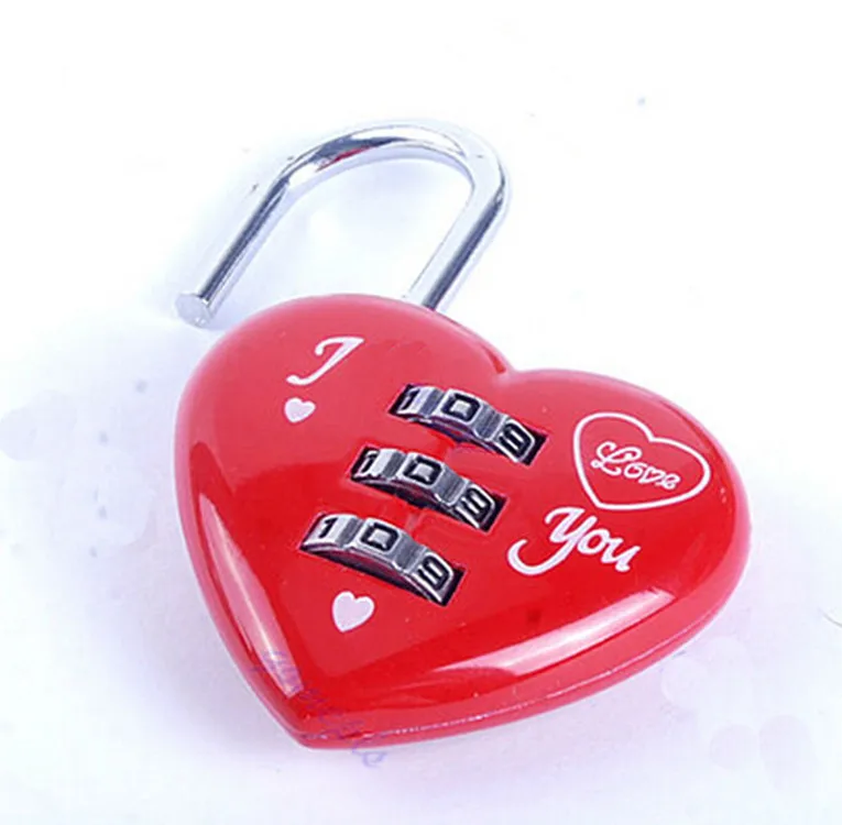 1PCS Creative Style Mini 3 Digits Luggage Suitcase Padlock Coded Lock Red Heart Shaped Luggage Lock Travel Accessories
1PCS Creative Style Mini 3 Digits Luggage Suitcase Padlock Coded Lock Red Heart Shaped Luggage Lock Travel Accessories