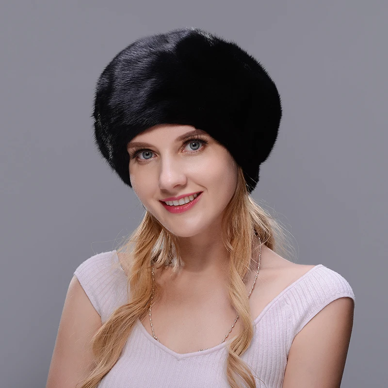 2018 Women fur hat winter natural one mink board outdoor warm hat high quality fashion hat free to adjust the size
2018 Women fur hat winter natural one mink board outdoor warm hat high quality fashion hat free to adjust the size