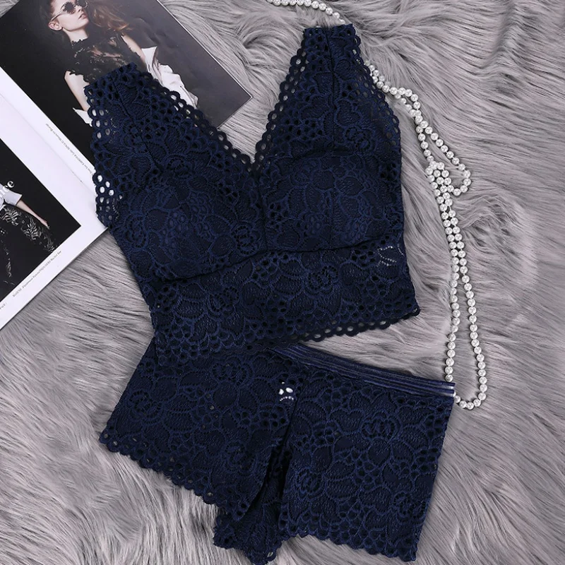 Women Push Up Bra Set Floral Lace Transparent Bralette Sexy Lingerie Wireless Bra Panties Set For Women
Women Push Up Bra Set Floral Lace Transparent Bralette Sexy Lingerie Wireless Bra Panties Set For Women