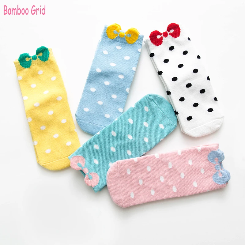 Autumn And Winter New High Quality And Beautiful Fashion Children's Socks Comfortable Soft Bow + Dot Color Rich Baby Socks
Autumn And Winter New High Quality And Beautiful Fashion Children's Socks Comfortable Soft Bow + Dot Color Rich Baby Socks