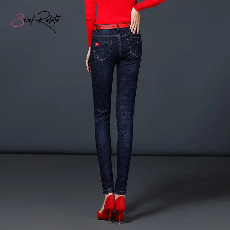 Brief Relate Full-length Mid-waist Pants Jeans Fluff Elastic Durable Warm Autumn Winter Skinny Pencil Washed Denim Women Jeans
Brief Relate Full-length Mid-waist Pants Jeans Fluff Elastic Durable Warm Autumn Winter Skinny Pencil Washed Denim Women Jeans
