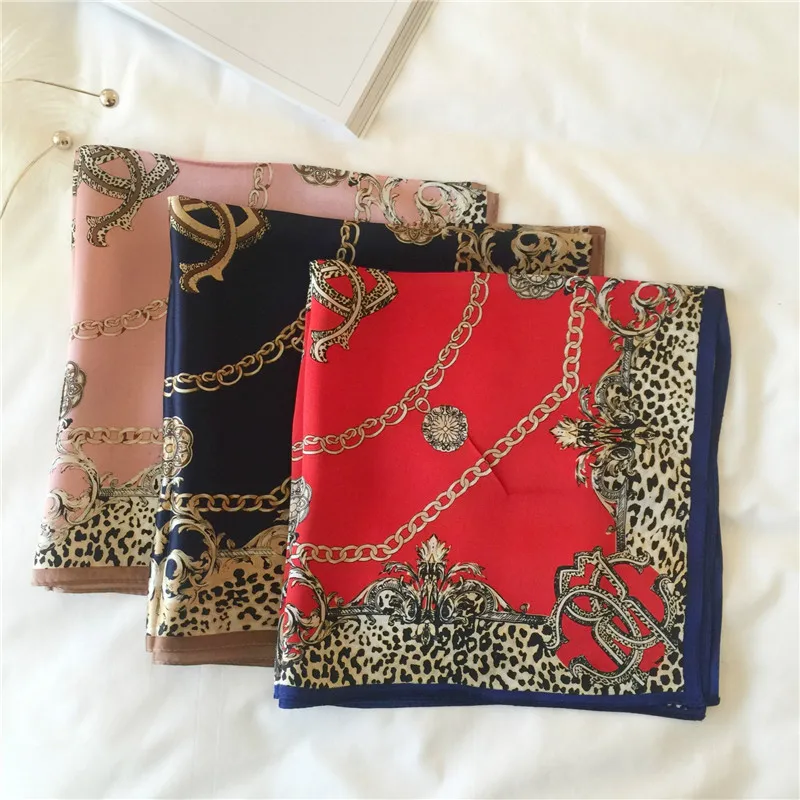Luxury Silk Scarves Decoration Women Classic Leopard Printing Square Kerchief 52x52 Real Silk Stewardess Scarf Lady's Foulard
Luxury Silk Scarves Decoration Women Classic Leopard Printing Square Kerchief 52x52 Real Silk Stewardess Scarf Lady's Foulard