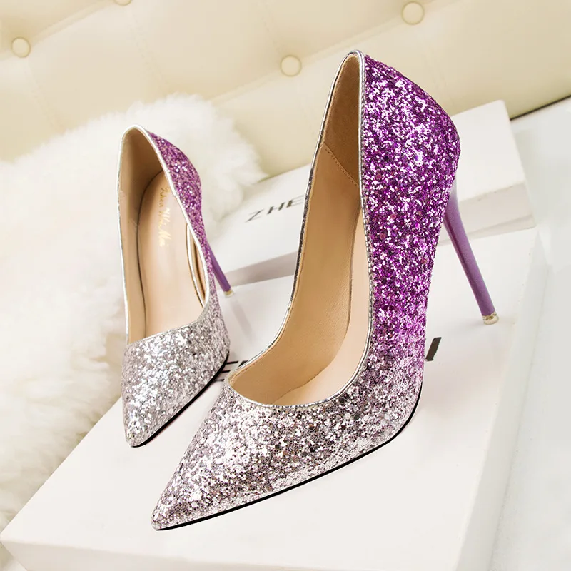 Shallow Pointed Toe Women Wedding Shoes For Nightclub Party Shoes Sequined Sexy Women Pumps With Low Platform High Heels Shoes
Shallow Pointed Toe Women Wedding Shoes For Nightclub Party Shoes Sequined Sexy Women Pumps With Low Platform High Heels Shoes