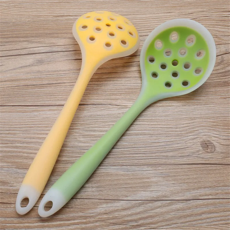 Candy Color Food Grade Silicone Colander Non-stick Cookware Chafing Dish Soup Dregs Spoon Kitchen Cooking Tools
Candy Color Food Grade Silicone Colander Non-stick Cookware Chafing Dish Soup Dregs Spoon Kitchen Cooking Tools