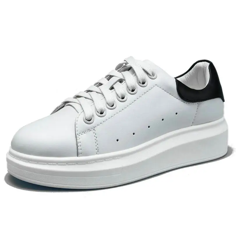 Women's Sneakers Shoes Autumn New Small White Shoes Thick-soled Sneakers Casual Shoes Ladies Large Yard Tenis Feminino
Women's Sneakers Shoes Autumn New Small White Shoes Thick-soled Sneakers Casual Shoes Ladies Large Yard Tenis Feminino