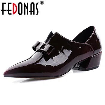 FEDONAS 2020 Spring Autumn Fashion Pointed Toe Women Pumps New Party Wedding Shoes Woman Genuine Leather Retro Pumps Shoes
FEDONAS 2020 Spring Autumn Fashion Pointed Toe Women Pumps New Party Wedding Shoes Woman Genuine Leather Retro Pumps Shoes