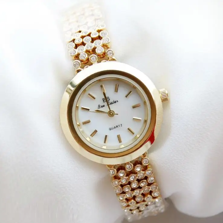 Latest High Quality Women Fashion Rhinestone Watches Lady Luxury Wristwatches Relojes Casual Dress Watch Dropship Clocks Hours
Latest High Quality Women Fashion Rhinestone Watches Lady Luxury Wristwatches Relojes Casual Dress Watch Dropship Clocks Hours