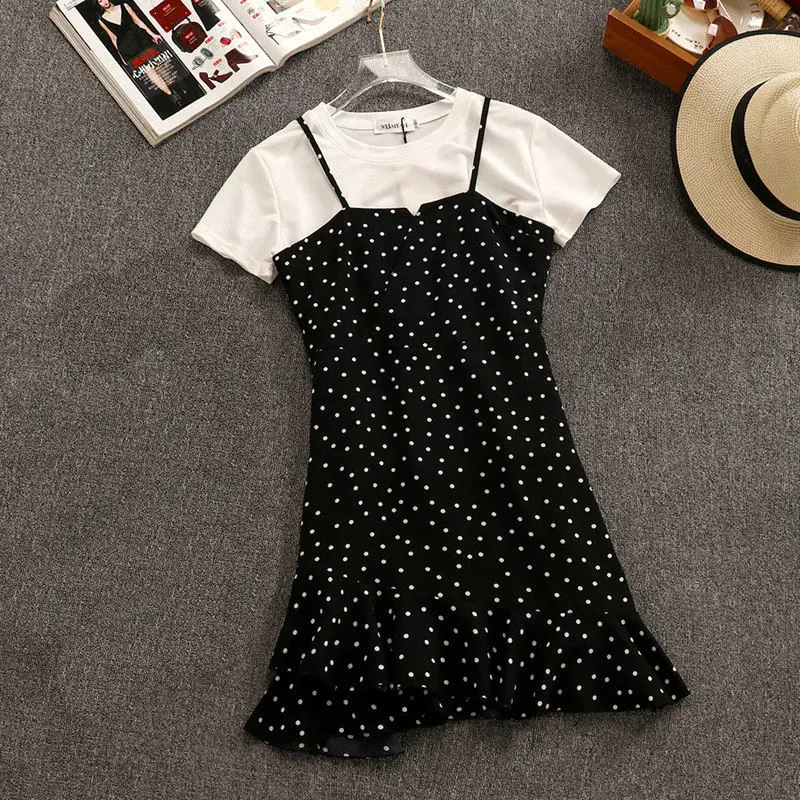 TAOVK Summer Sweet Polka Dot Print Dress 2 Pcs Set White Short Sleeve Tshirt and Sleeveless Strap Dress Fashion Suits Female
TAOVK Summer Sweet Polka Dot Print Dress 2 Pcs Set White Short Sleeve Tshirt and Sleeveless Strap Dress Fashion Suits Female