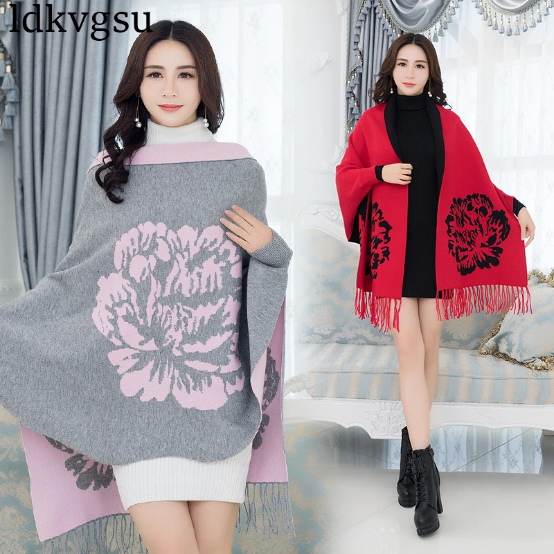 2018 New National Wind Women Autumn Winter Peony Tassel Bat Shirt Cloak Large Size Knitted Cardigan Sweater Women Coats A389
2018 New National Wind Women Autumn Winter Peony Tassel Bat Shirt Cloak Large Size Knitted Cardigan Sweater Women Coats A389