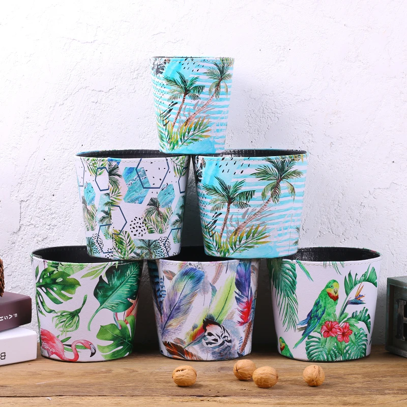 European American retro desktop trash small multi-purpose mini storage barrel sundries car trash
European American retro desktop trash small multi-purpose mini storage barrel sundries car trash