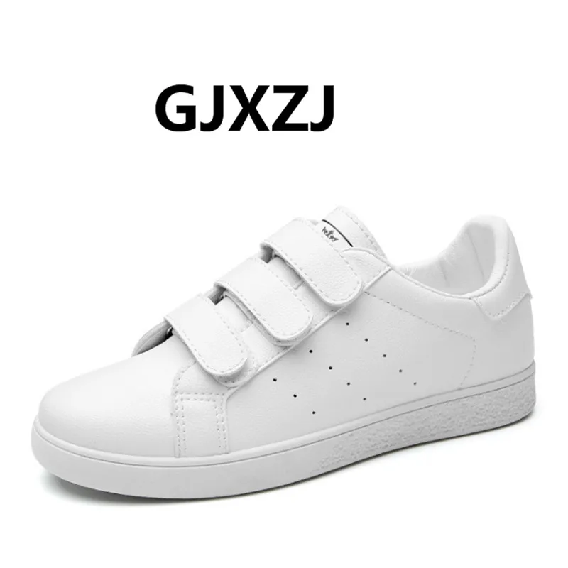 Outdoor breathable mesh soft bottom new low-top flat casual microfiber student casual fashion white shoes
Outdoor breathable mesh soft bottom new low-top flat casual microfiber student casual fashion white shoes