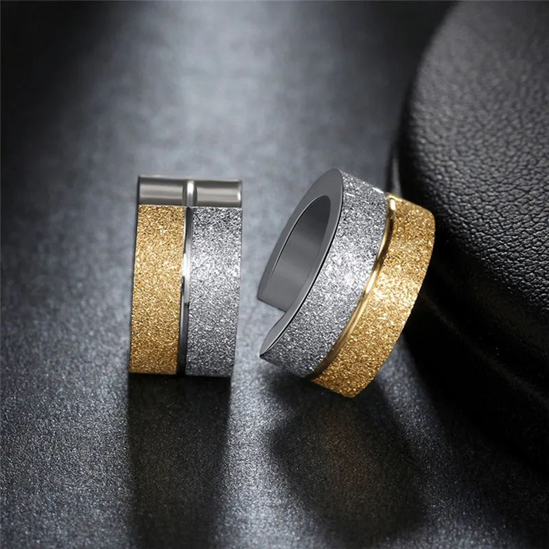 BOAKO 2018 Silver&Gold Color Stainless Steel Hoop Earrings Scrub Buckle Wide Edition Titanium Steel Earrings for Women Z3
BOAKO 2018 Silver&Gold Color Stainless Steel Hoop Earrings Scrub Buckle Wide Edition Titanium Steel Earrings for Women Z3