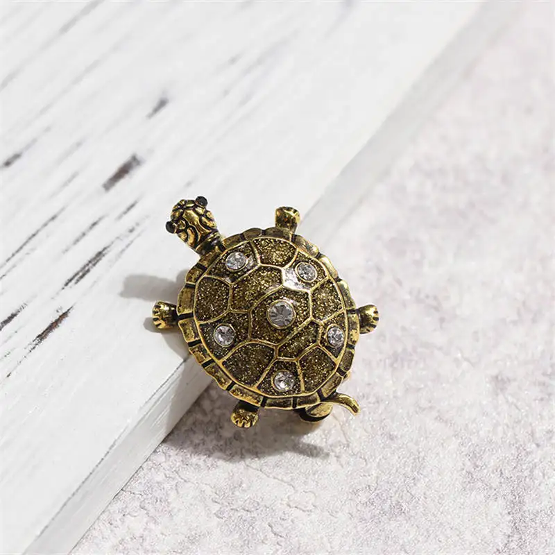 

DoreenBeads Unique Tortoise Animal Mini Badge Safety Pin Brooch Cardigan Sweater Bag Hat Decorations Golden Black White 1PC