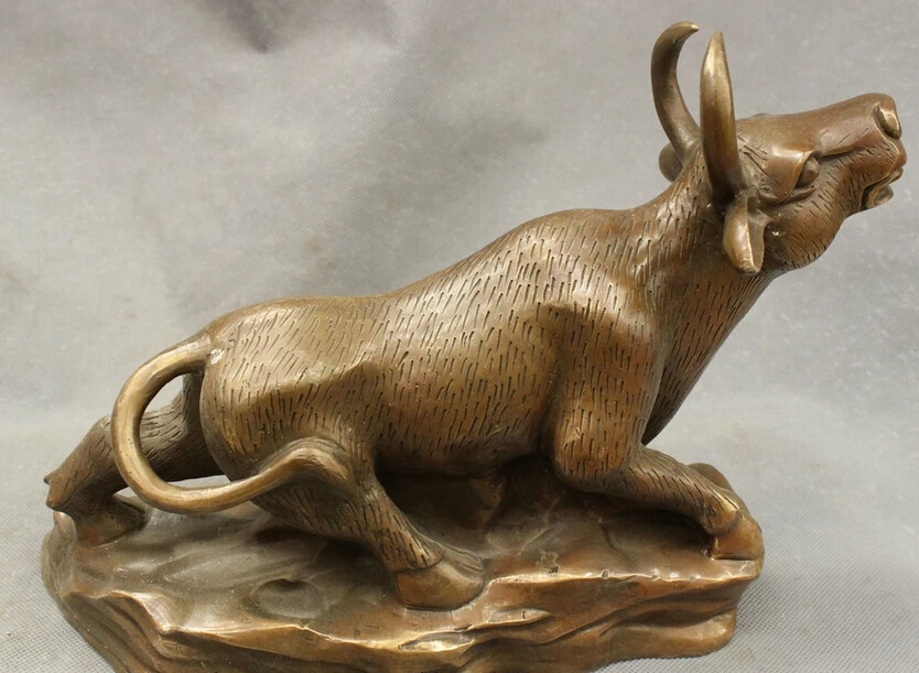 S4489 12"Chinese Bronze Copper FengShui Luckly Year Zodiac Bull Ox Statue Sculpture D0318
S4489 12"Chinese Bronze Copper FengShui Luckly Year Zodiac Bull Ox Statue Sculpture D0318