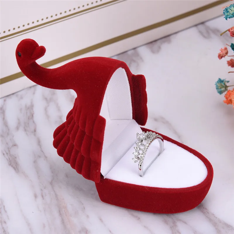 Little Swan Ring Box Bridal Accessories Upscale Engagement Earring Necklace Jewelry Storage Box
Little Swan Ring Box Bridal Accessories Upscale Engagement Earring Necklace Jewelry Storage Box