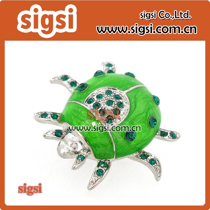 100pcs Green Beatles cute crystal rhinestone brooch and pins for decoration
100pcs Green Beatles cute crystal rhinestone brooch and pins for decoration