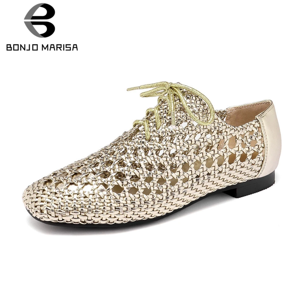 BONJOMARISA Brand New Big Size 33-43 Weave Genuine Leather Lace Up Hollow Shoes Woman Causla Office Summer Autumn Pumps 2020
BONJOMARISA Brand New Big Size 33-43 Weave Genuine Leather Lace Up Hollow Shoes Woman Causla Office Summer Autumn Pumps 2020
