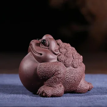 Yixing Authentic Purple Clay Toad Tea Pet Office Kung Fu Tea Set Accessories Home Auspicious Decoration Crafts for Birthday Gift
Yixing Authentic Purple Clay Toad Tea Pet Office Kung Fu Tea Set Accessories Home Auspicious Decoration Crafts for Birthday Gift