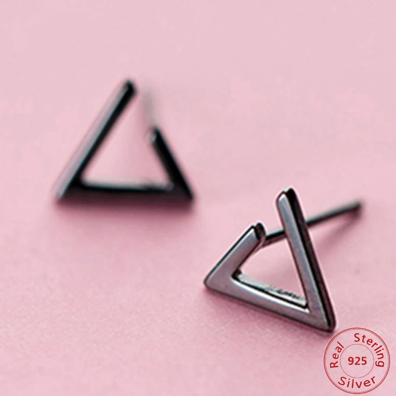 100% 925 Sterling Silver Geometry Jewelry Fashion Tiny 8mmX7mm Black Triangle Stud Earrings Gift For Girls Lady
100% 925 Sterling Silver Geometry Jewelry Fashion Tiny 8mmX7mm Black Triangle Stud Earrings Gift For Girls Lady
