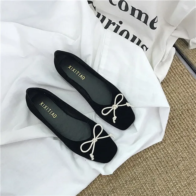 Concise Shallow Butterfly-knot Basic Slip-On Pumps for Women With Casual Solid Low Heel Ladies Pumps Square Toe Single Shoe
Concise Shallow Butterfly-knot Basic Slip-On Pumps for Women With Casual Solid Low Heel Ladies Pumps Square Toe Single Shoe