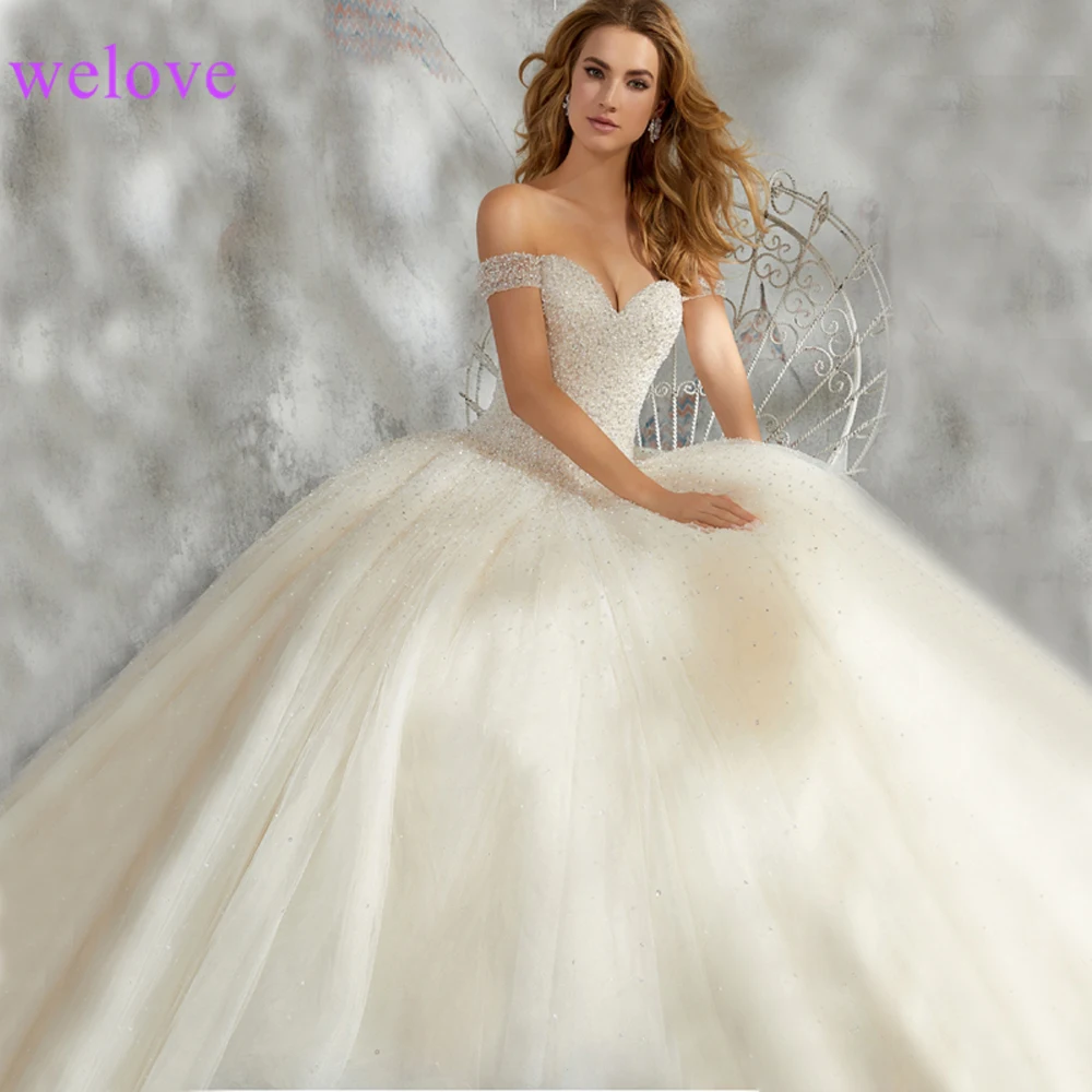 Bridal Gown Luxury Sexy Beading Crystal A-LineBall Gown VHigh-end Custom Wedding dress 2019 New arrival Vestido De Noiva
Bridal Gown Luxury Sexy Beading Crystal A-LineBall Gown VHigh-end Custom Wedding dress 2019 New arrival Vestido De Noiva
